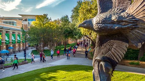 UNT .